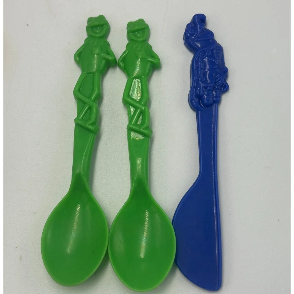 Hefty Zoo Pals Dixie Krazy Kritters Utensils 20 Kids Plasticware Looney Tunes